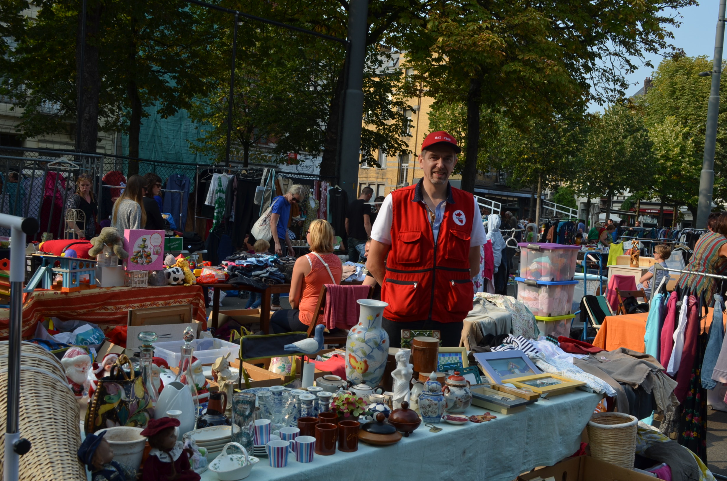 foto_rommelmarkt_Dageraadplaats